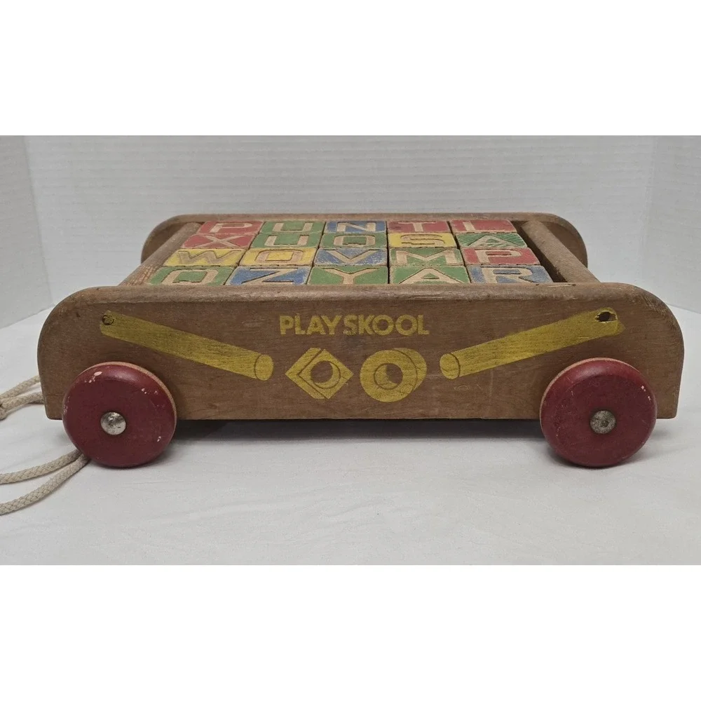 Vintage Playskool Pull Along WAGON with 21 Alphabet Wooden Blocks ABC 1950s